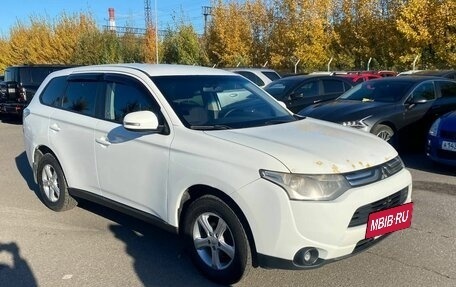 Mitsubishi Outlander III рестайлинг 3, 2012 год, 1 025 000 рублей, 3 фотография