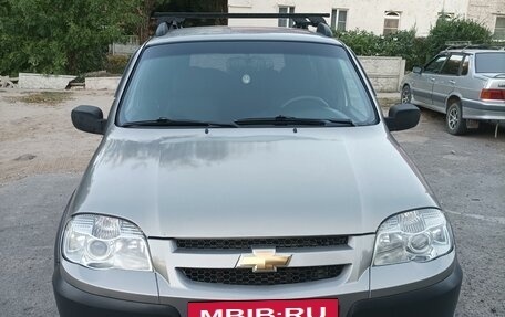 Chevrolet Niva I рестайлинг, 2011 год, 700 000 рублей, 9 фотография