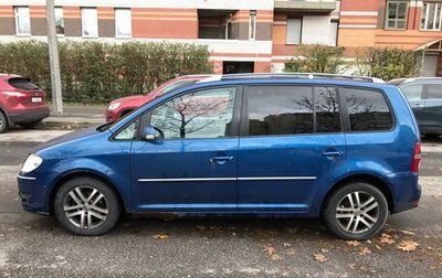 Volkswagen Touran III, 2007 год, 475 000 рублей, 1 фотография