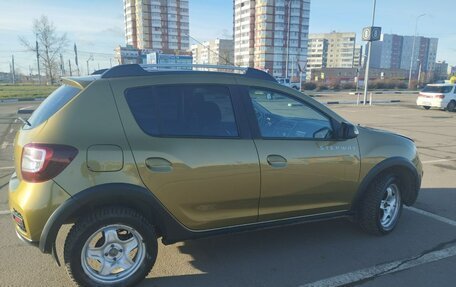 Renault Sandero II рестайлинг, 2015 год, 970 000 рублей, 5 фотография