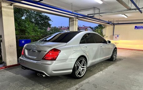 Mercedes-Benz S-Класс, 2005 год, 1 190 000 рублей, 10 фотография