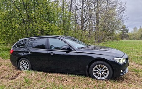 BMW 3 серия, 2019 год, 2 650 000 рублей, 11 фотография