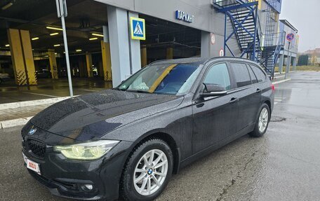 BMW 3 серия, 2019 год, 2 650 000 рублей, 24 фотография