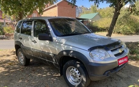 Chevrolet Niva I рестайлинг, 2012 год, 675 000 рублей, 1 фотография