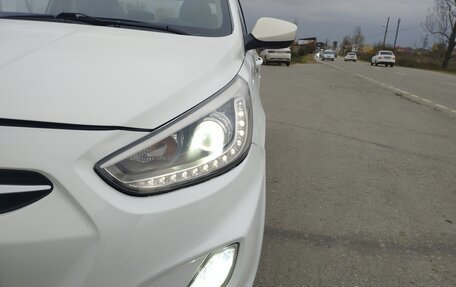 Hyundai Solaris II рестайлинг, 2013 год, 755 000 рублей, 3 фотография