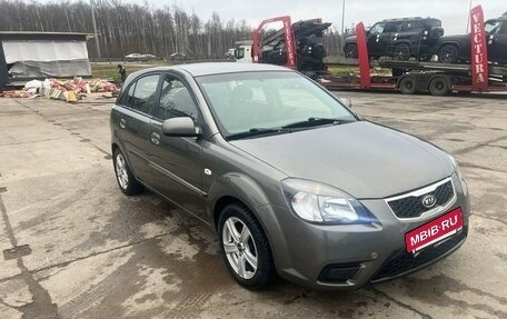 KIA Rio II, 2010 год, 665 000 рублей, 3 фотография