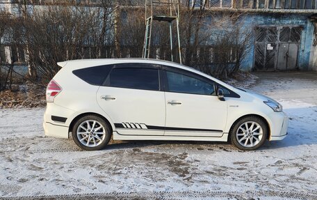 Toyota Prius Alpha I (ZVW40/41), 2017 год, 1 750 000 рублей, 4 фотография