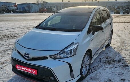 Toyota Prius Alpha I (ZVW40/41), 2017 год, 1 750 000 рублей, 7 фотография