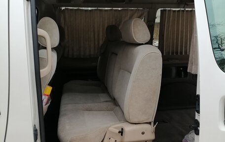 Toyota Grand HiAce I, 2000 год, 980 000 рублей, 20 фотография