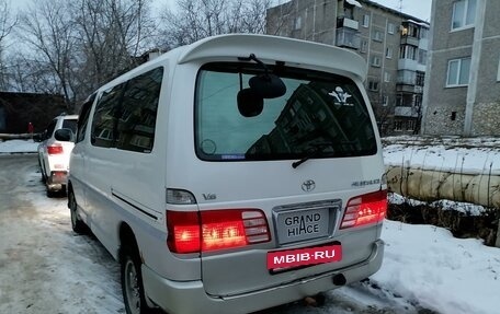 Toyota Grand HiAce I, 2000 год, 980 000 рублей, 17 фотография