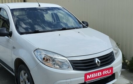 Renault Sandero I, 2012 год, 870 000 рублей, 3 фотография