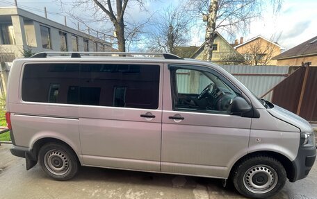 Volkswagen Caravelle T5, 2013 год, 2 100 000 рублей, 3 фотография