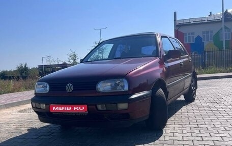 Volkswagen Golf III, 1993 год, 145 000 рублей, 1 фотография