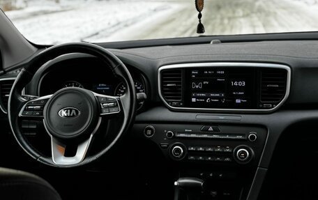 KIA Sportage IV рестайлинг, 2021 год, 2 730 000 рублей, 12 фотография