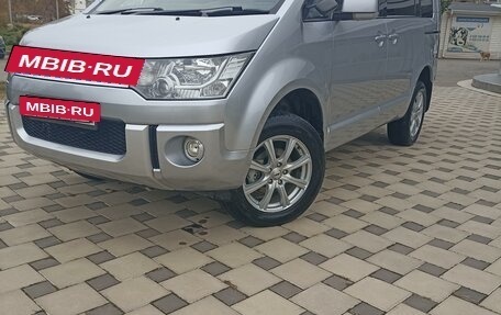 Mitsubishi Delica D:5 I, 2014 год, 2 950 000 рублей, 3 фотография