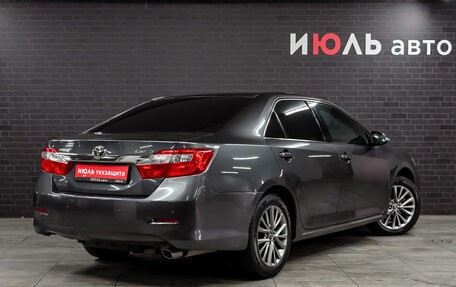 Toyota Camry, 2013 год, 1 780 000 рублей, 4 фотография