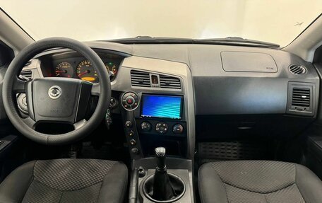 SsangYong Kyron I, 2011 год, 895 000 рублей, 16 фотография