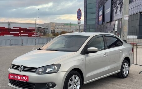 Volkswagen Polo VI (EU Market), 2012 год, 917 000 рублей, 11 фотография