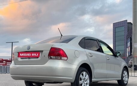 Volkswagen Polo VI (EU Market), 2012 год, 917 000 рублей, 23 фотография