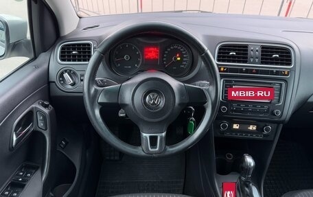 Volkswagen Polo VI (EU Market), 2012 год, 917 000 рублей, 36 фотография