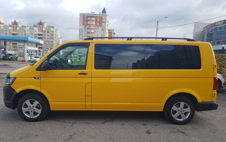 Volkswagen Caravelle T6 рестайлинг, 2017 год, 3 270 000 рублей, 5 фотография