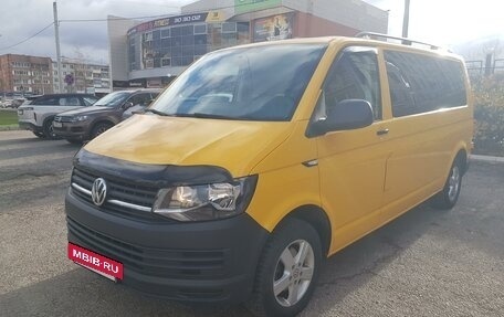 Volkswagen Caravelle T6 рестайлинг, 2017 год, 3 270 000 рублей, 10 фотография