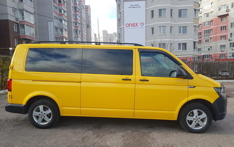 Volkswagen Caravelle T6 рестайлинг, 2017 год, 3 270 000 рублей, 17 фотография