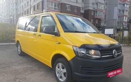 Volkswagen Caravelle T6 рестайлинг, 2017 год, 3 270 000 рублей, 13 фотография