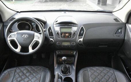 Hyundai ix35 I рестайлинг, 2011 год, 1 107 000 рублей, 12 фотография