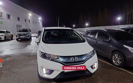 Honda Fit III, 2015 год, 1 280 000 рублей, 14 фотография