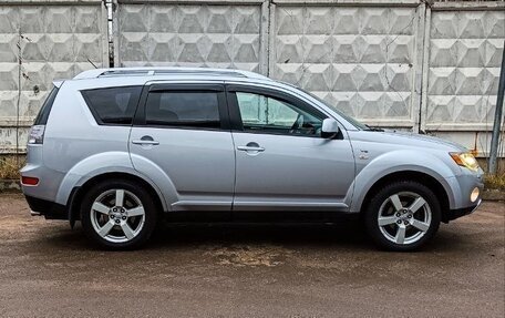 Mitsubishi Outlander III рестайлинг 3, 2007 год, 1 250 000 рублей, 6 фотография