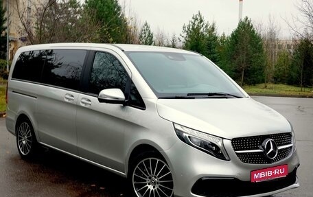 Mercedes-Benz V-Класс, 2021 год, 7 200 000 рублей, 8 фотография