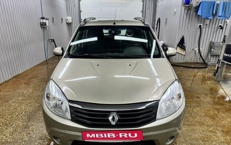 Renault Sandero I, 2011 год, 960 000 рублей, 2 фотография