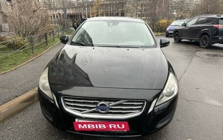 Volvo S60 III, 2012 год, 850 000 рублей, 2 фотография