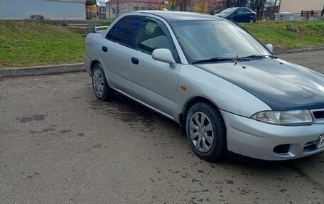 Mitsubishi Carisma I, 1998 год, 310 000 рублей, 2 фотография