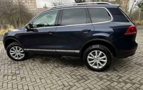 Volkswagen Touareg III, 2010 год, 2 490 000 рублей, 3 фотография