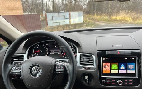 Volkswagen Touareg III, 2010 год, 2 490 000 рублей, 21 фотография