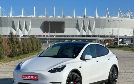 Tesla Model Y I, 2021 год, 5 300 000 рублей, 1 фотография