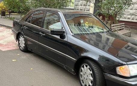 Mercedes-Benz C-Класс, 1998 год, 450 000 рублей, 2 фотография