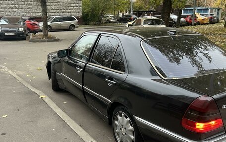 Mercedes-Benz C-Класс, 1998 год, 450 000 рублей, 4 фотография