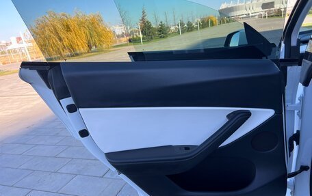 Tesla Model Y I, 2021 год, 5 300 000 рублей, 5 фотография