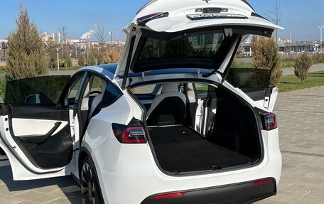 Tesla Model Y I, 2021 год, 5 300 000 рублей, 17 фотография