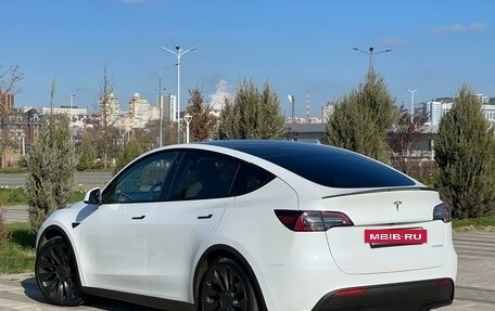 Tesla Model Y I, 2021 год, 5 300 000 рублей, 19 фотография