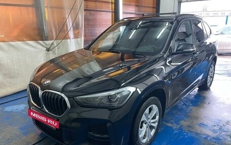 BMW X1, 2021 год, 3 800 000 рублей, 2 фотография