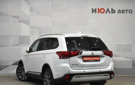 Mitsubishi Outlander III рестайлинг 3, 2020 год, 2 672 833 рублей, 4 фотография