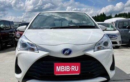 Toyota Vitz, 2020 год, 1 100 000 рублей, 2 фотография