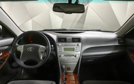 Toyota Camry, 2011 год, 1 039 000 рублей, 10 фотография