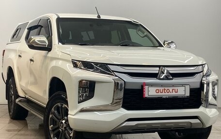 Mitsubishi L200 IV рестайлинг, 2021 год, 3 780 000 рублей, 4 фотография