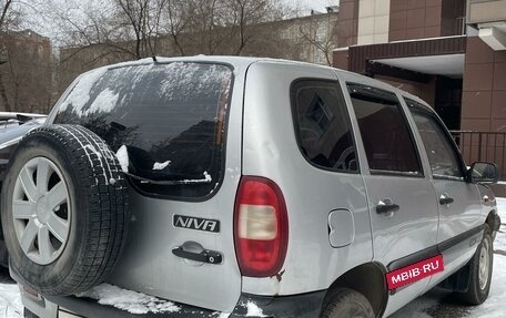 Chevrolet Niva I рестайлинг, 2004 год, 440 000 рублей, 4 фотография