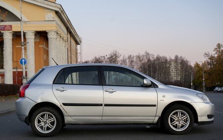 Toyota Corolla, 2003 год, 410 000 рублей, 3 фотография